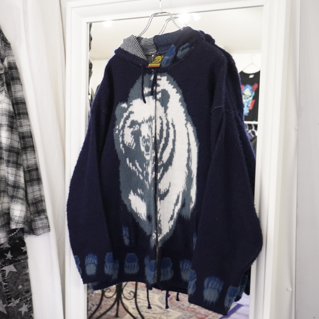white bear graphic long hair Ecuador knit parka