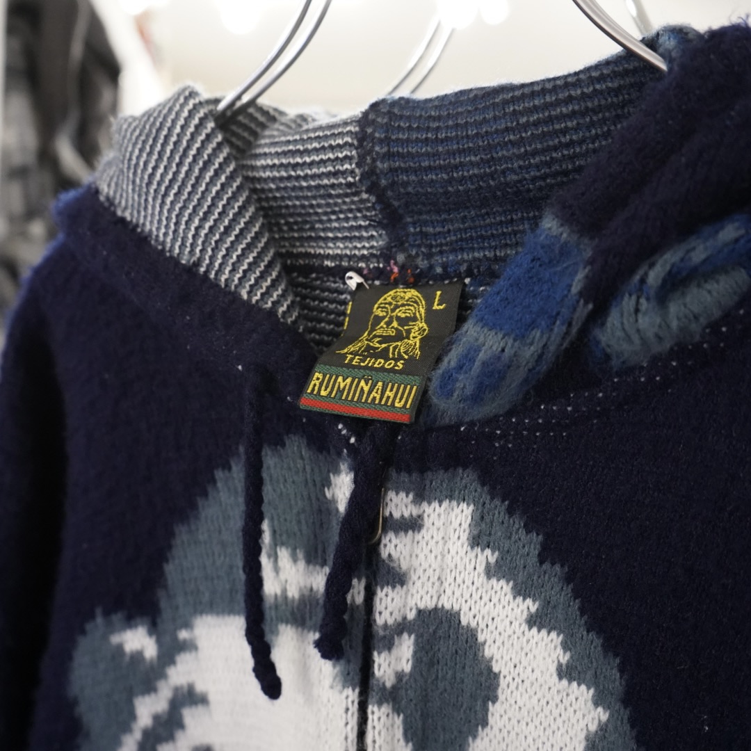 white bear graphic long hair Ecuador knit parka