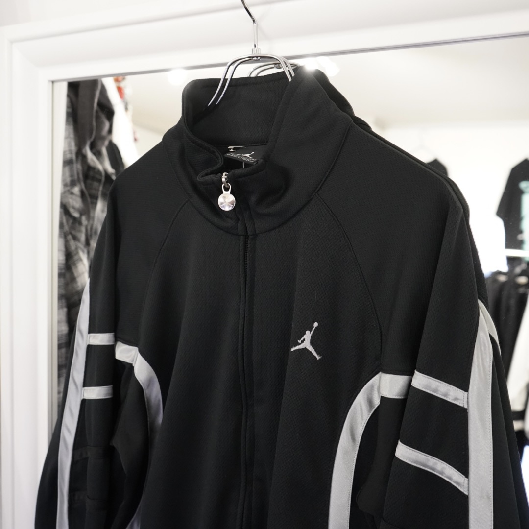 【JORDAN】monotone silver line double zip track jacket