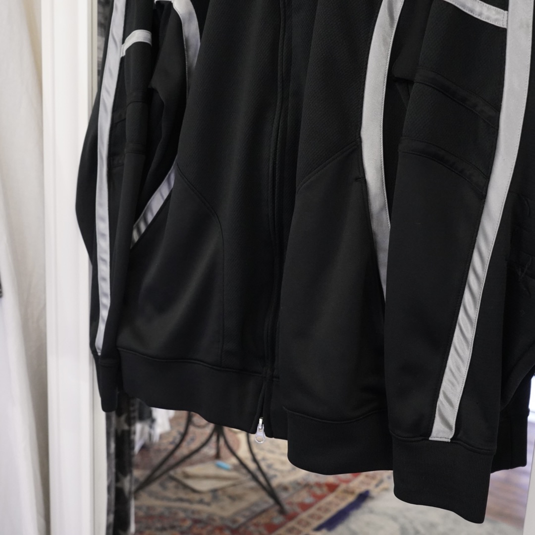 【JORDAN】monotone silver line double zip track jacket