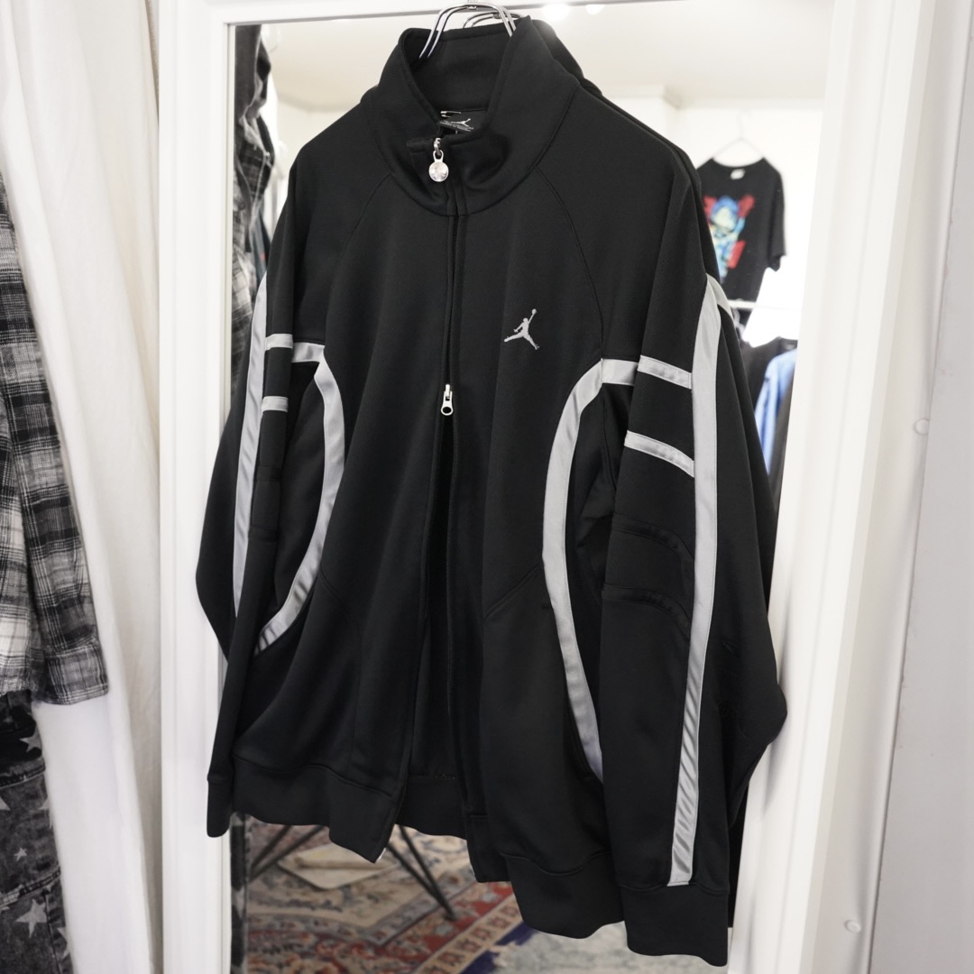 【JORDAN】monotone silver line double zip track jacket