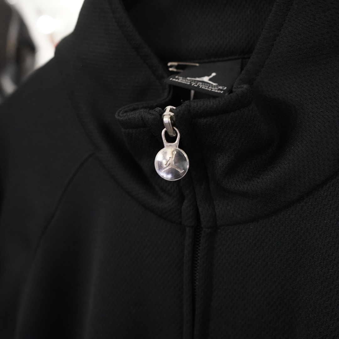【JORDAN】monotone silver line double zip track jacket